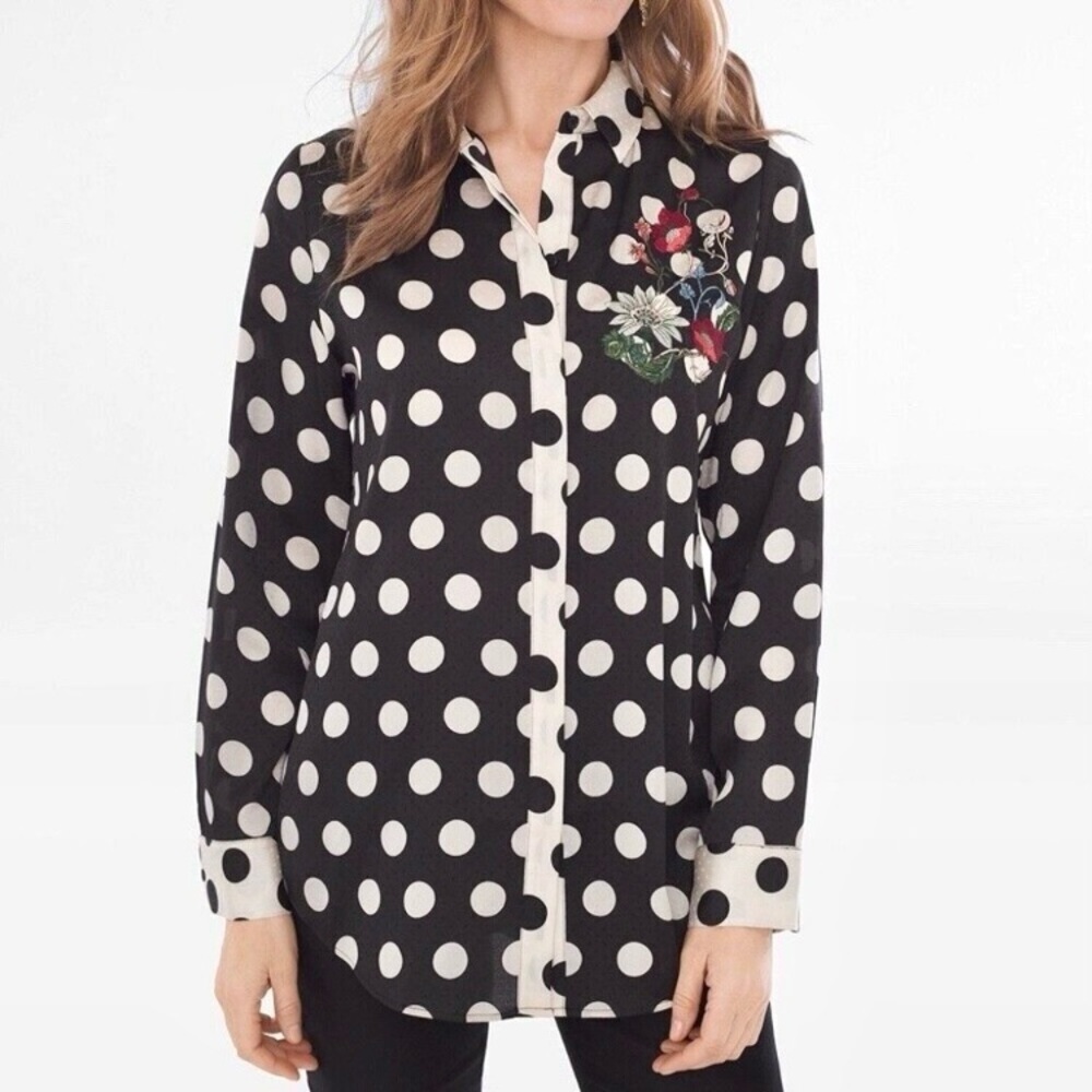 Chico’s Embroidered Regal Dot Shirt Women’s Size M Button Front Embellished